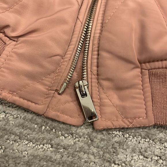 Bomber jacket - Picture 7 of 7